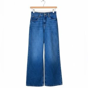 H&M High Waisted Wide Leg Jeans Light Blue Denim Women’s Size 2